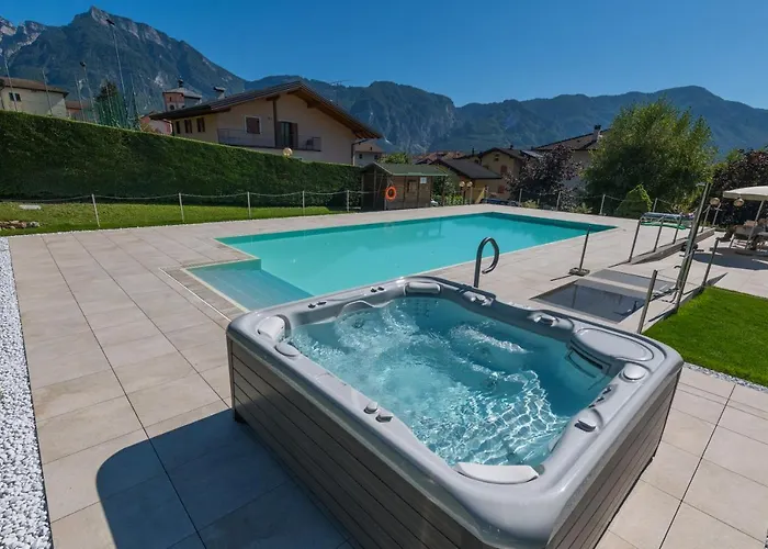 Hotel Lucia Levico Terme